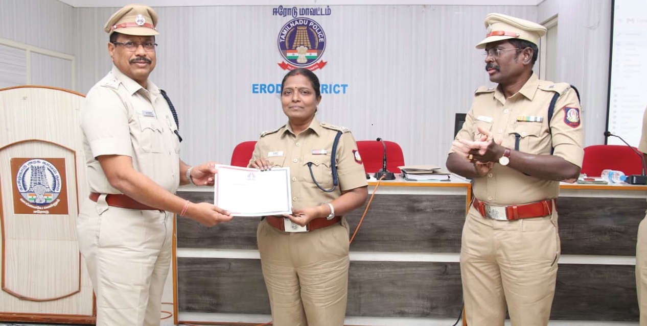 பெண் குழந்தை கடத்தல் வழக்கில் சிறப்பாக செயல்பட்ட போலீஸ் அதிகாரி களுக்கு எஸ்பி சுஜாதா பாராட்டு!!