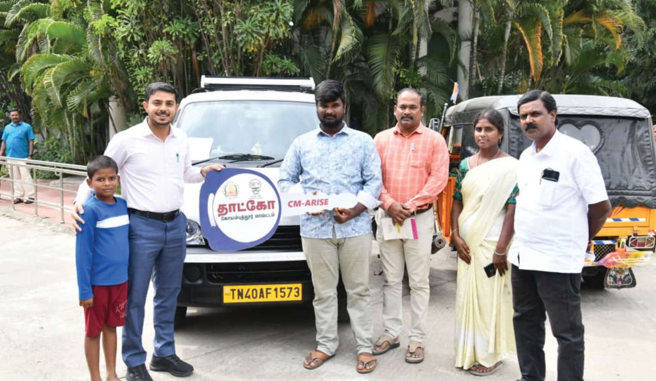 கோவை, நாமக்கல், கிருஷ்ணகிரி மாவட்ட மக்கள் குறைதீர்க்கும் கூட் டத்தில் 34 பேருக்கு ரூ.14.55 லட்சத்தில் நலத்திட்ட உதவி!!