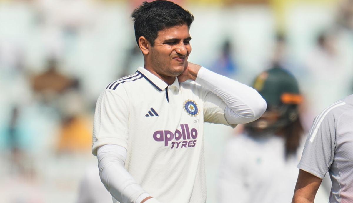 தென் ஆப்​பிரிக்கா​வுக்கு எதி​ரான முதல் டெஸ்ட் கிரிக்கெட் போட்​டி​யின்​போது காயமடைந்த இந்​திய கிரிக்​கெட் அணி​யின் கேப்​டன் ஷுப்​மன் கில் மருத்​து​வ​மனை​யில் அனு​ம​தி!!