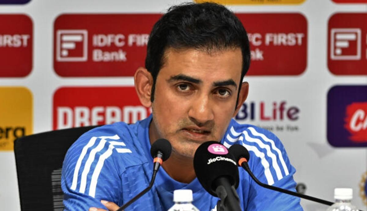 எந்த ஒரு ஆடு​களத்​தி​லும், எந்த ஒரு சூழலிலும் விளை​யாடு​வதற்கு எங்​களிடம் வீரர்​கள் இருக்​கிறார்​கள்​ – தலை​மைப் பயிற்​சி​யாளர் கவுதம் கம்பீர் பேட்டி!!