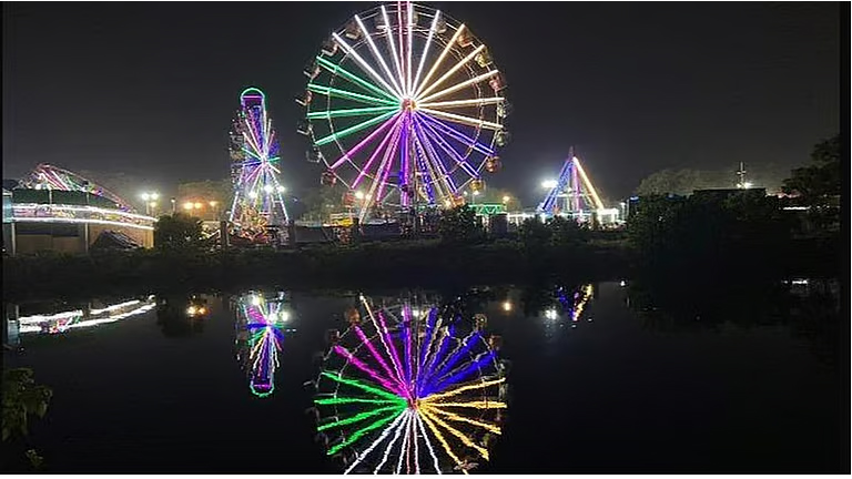 சென்னை தீவுத் திடலில் 50-வது இந்​திய சுற்​றுலா பொருட்காட்சி தொடங்​கியது!!