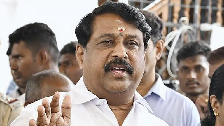 வரும் 23ம் தேதி பிரதமர் மோடி பங்கேற்கும் தேர்தல் பிரச்சார பொதுக்கூட்டம் மதுரையில் நடந்தால் அவர் திருப்பரங்குன்றம் முருகன் கோயிலுக்கு வருகை தர வாய்ப்பு – நயினார் நாகேந்திரன்!!